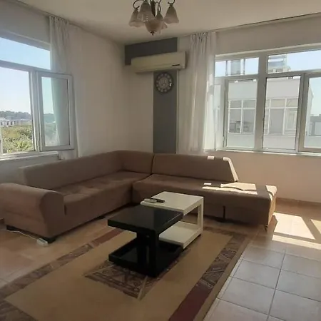 Denize Yakin Daire Apartment Side